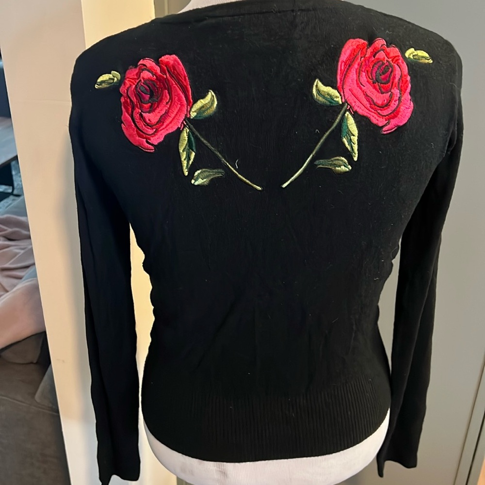 Rose embroidered cardigan